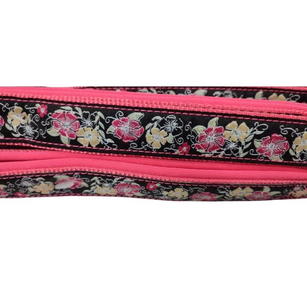 Correa Coastal Floreada